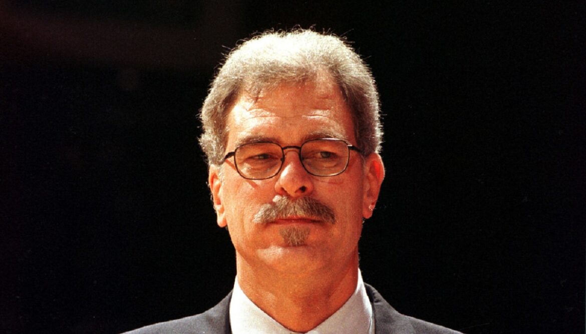 Φιλ Τζάκσον, Ένας Διανοούμενος «Αποκρυφιστής»