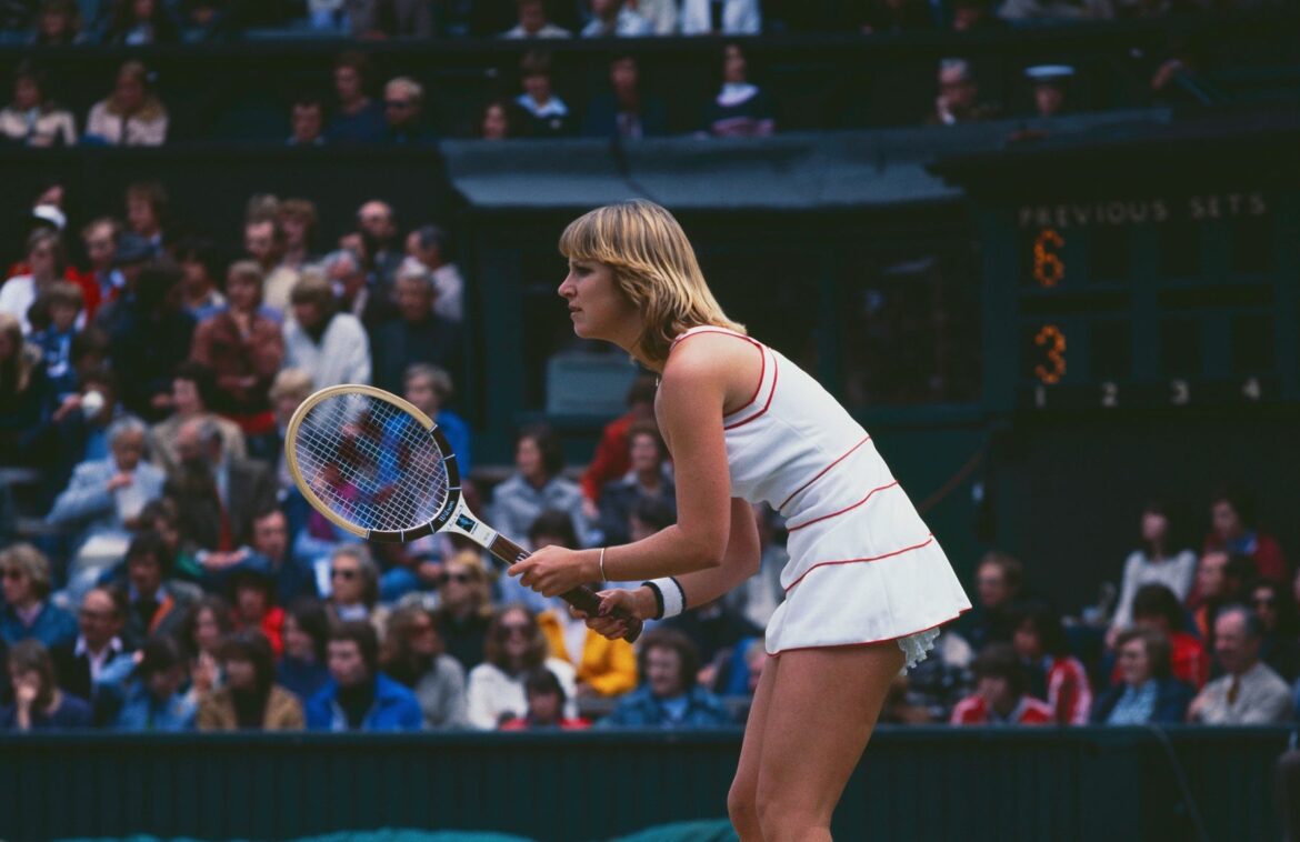 Η ασύμμετρη ποίηση της Κρις Έβερτ