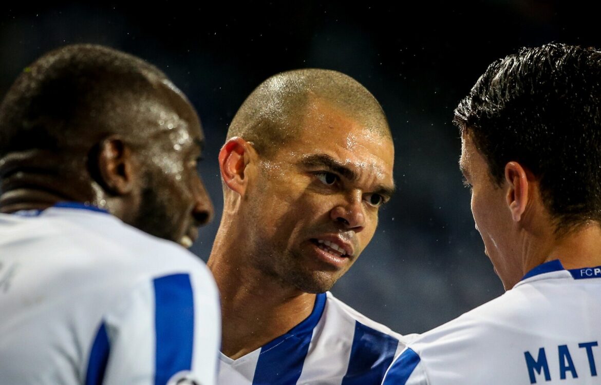 Πέπε: Το παιδί της μαμάς σαραντάρισε