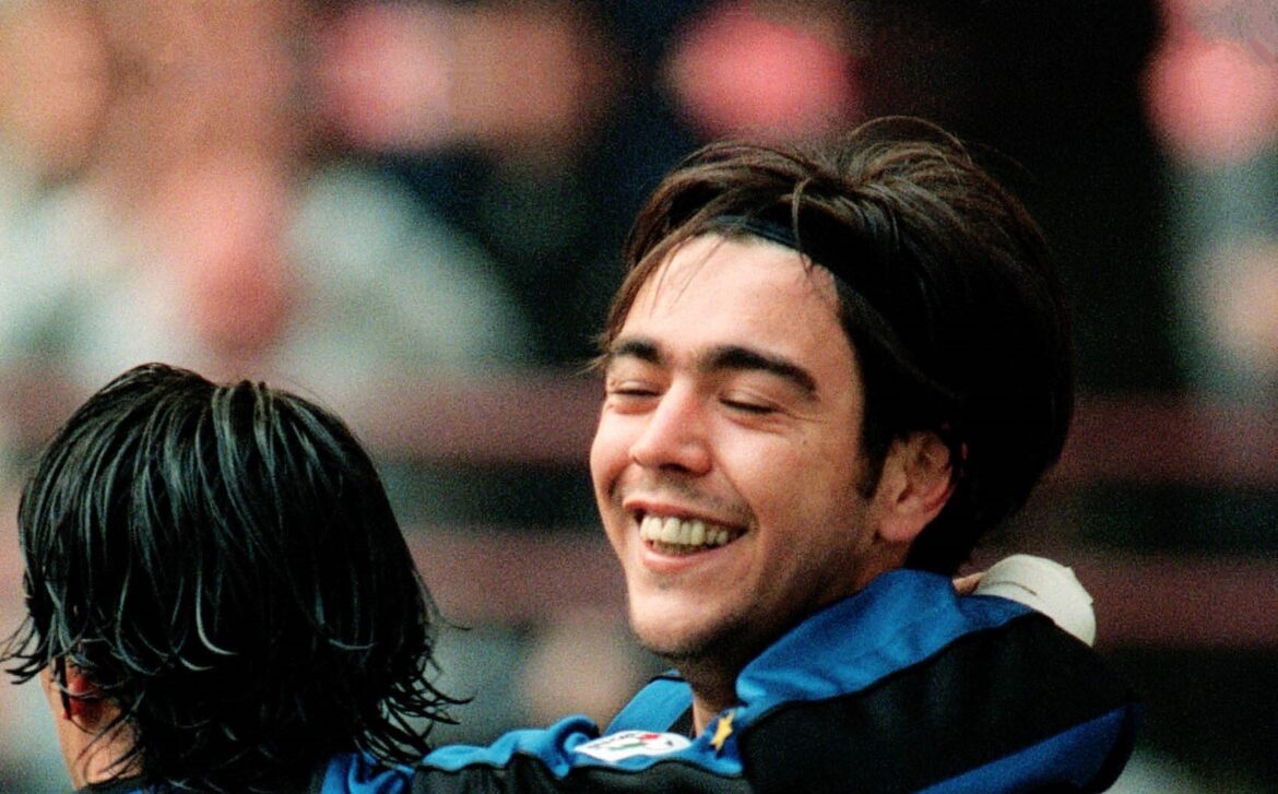 Η ρομαντικά νωχελική ευφυΐα του Άλβαρο Ρεκόμπα