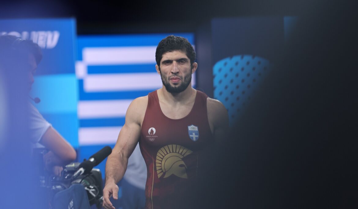 Παρίσι 2024 | Ο Χάλκινος Νταουρέν Κουρουγκλίεφ πάλεψε για την Ελλάδα