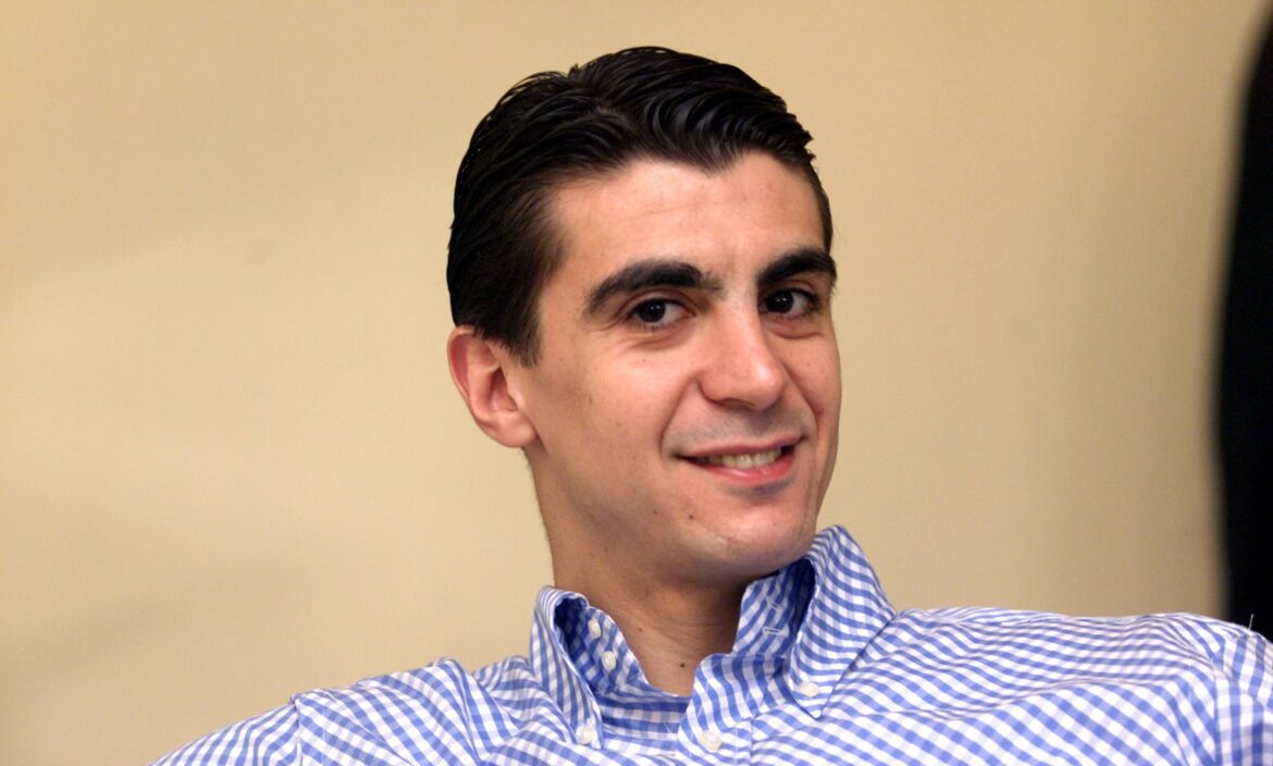 Ιμπραήμ Κουτλουάι: Ο πρέσβης με τα τρίποντα