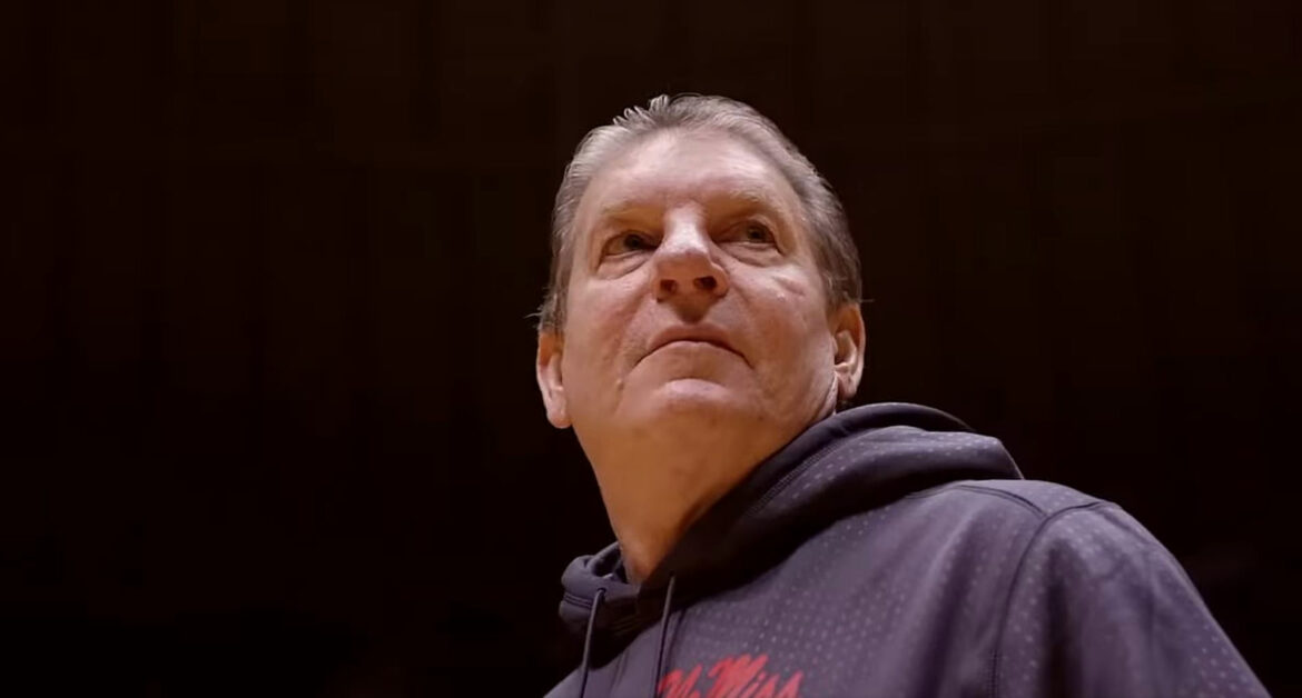 Η βουή και η μανία του Τζόνι Νιούμαν